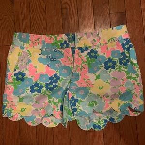 Lilly Pulitzer scalloped shorts